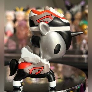 Tokidoki Sneaker Head Unicorno Series 11 Collectible Art Figure